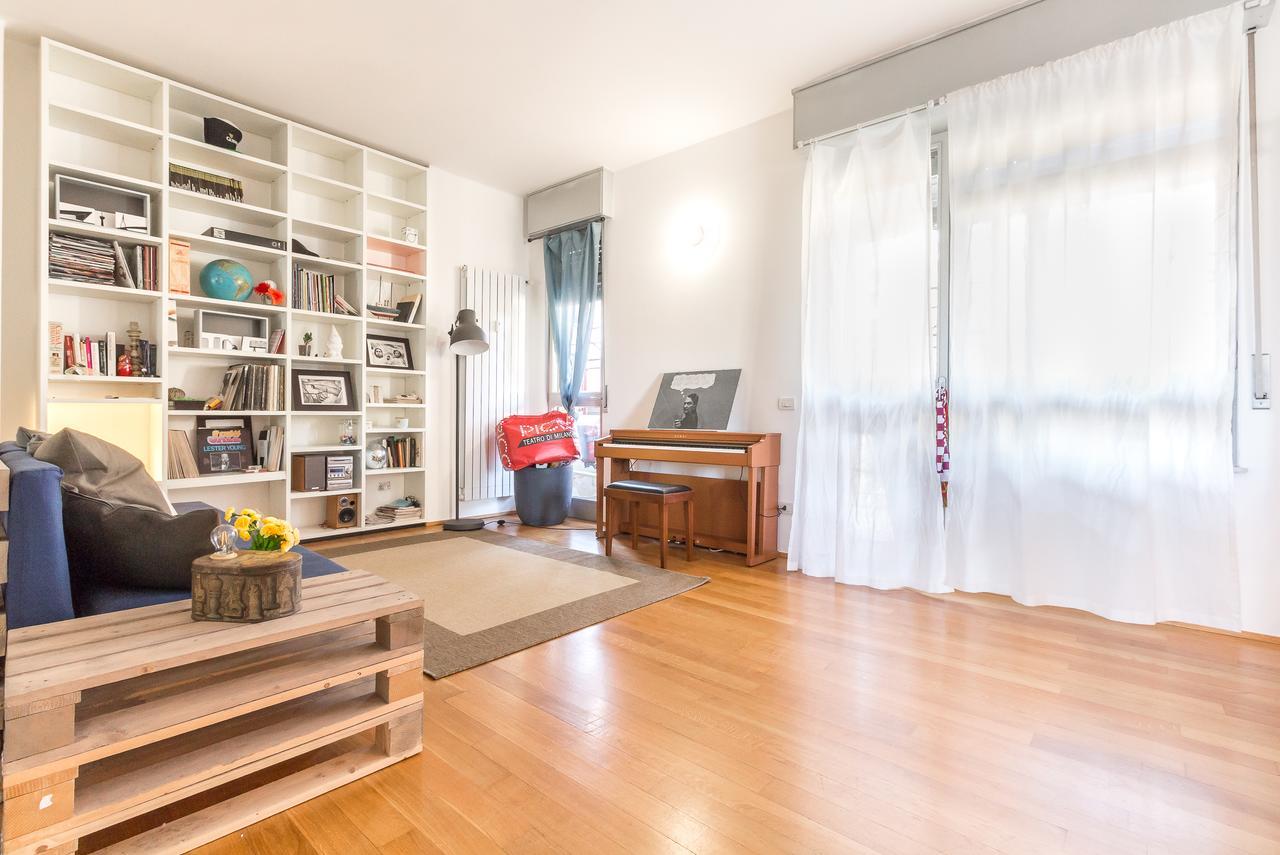 Alessia'S Flat- L'8 E Mezzo Apartment Milan Exterior photo